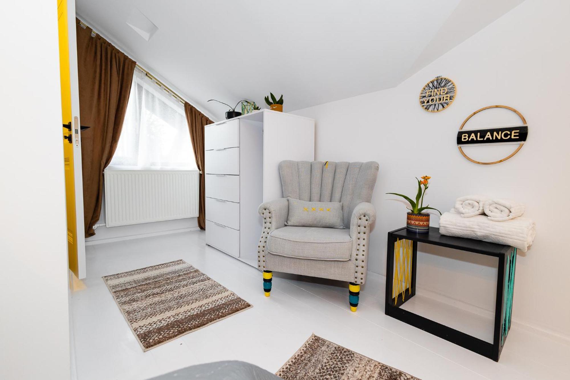 In Longfield Town Bed & Breakfast Campulung Moldovenesc Luaran gambar